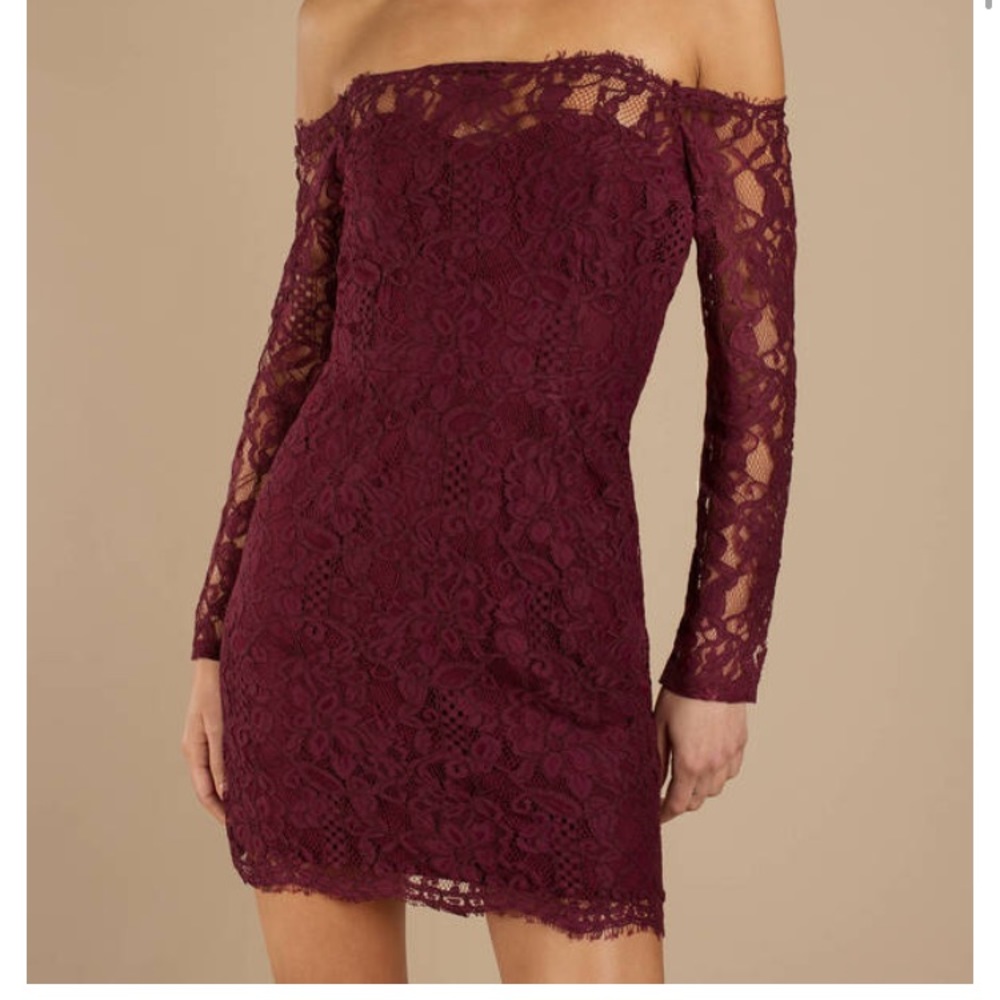 Tobi Adelyn Wine Lace Bodycon Dress